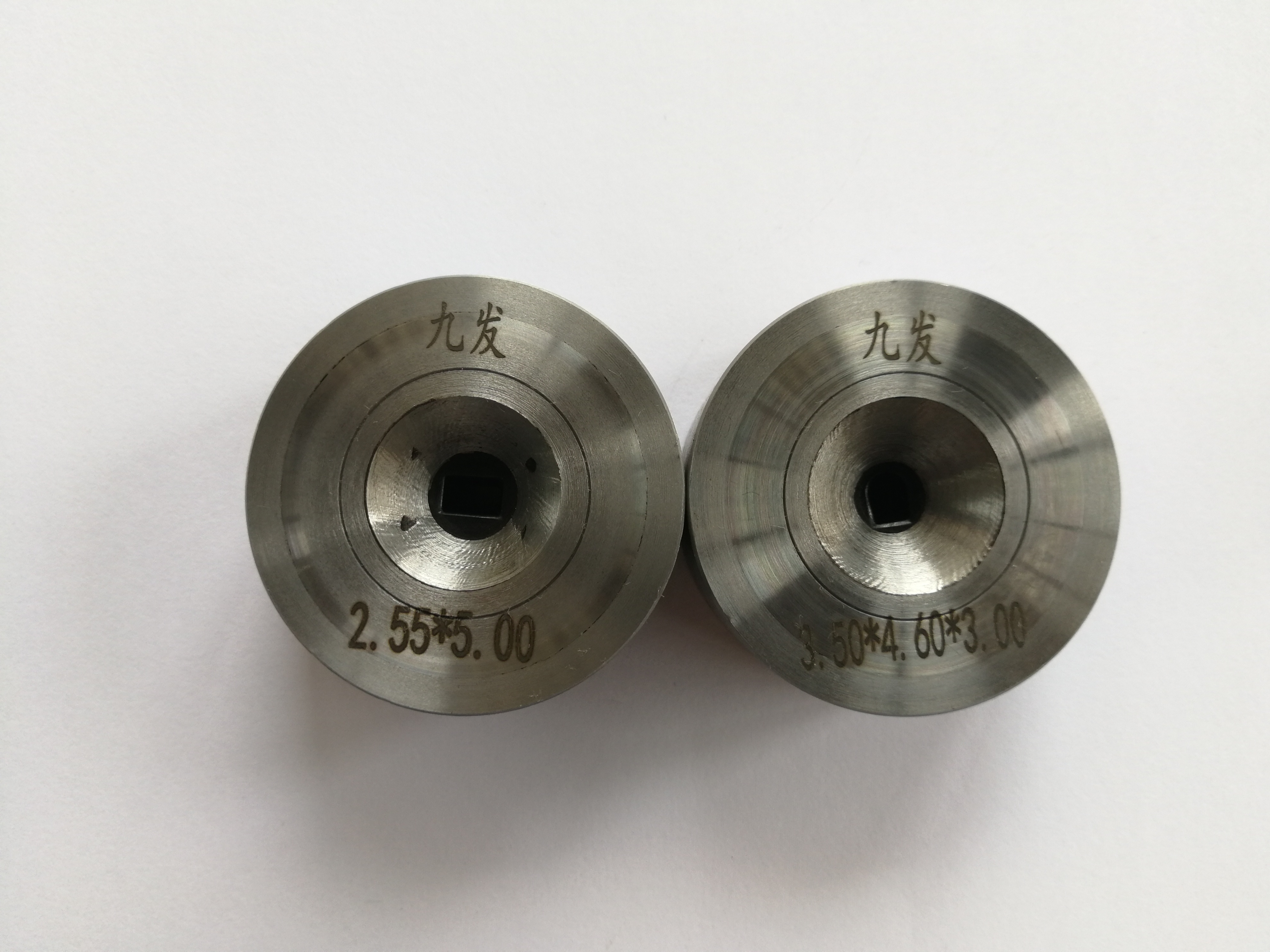 深圳钨钢拉拔模具厂