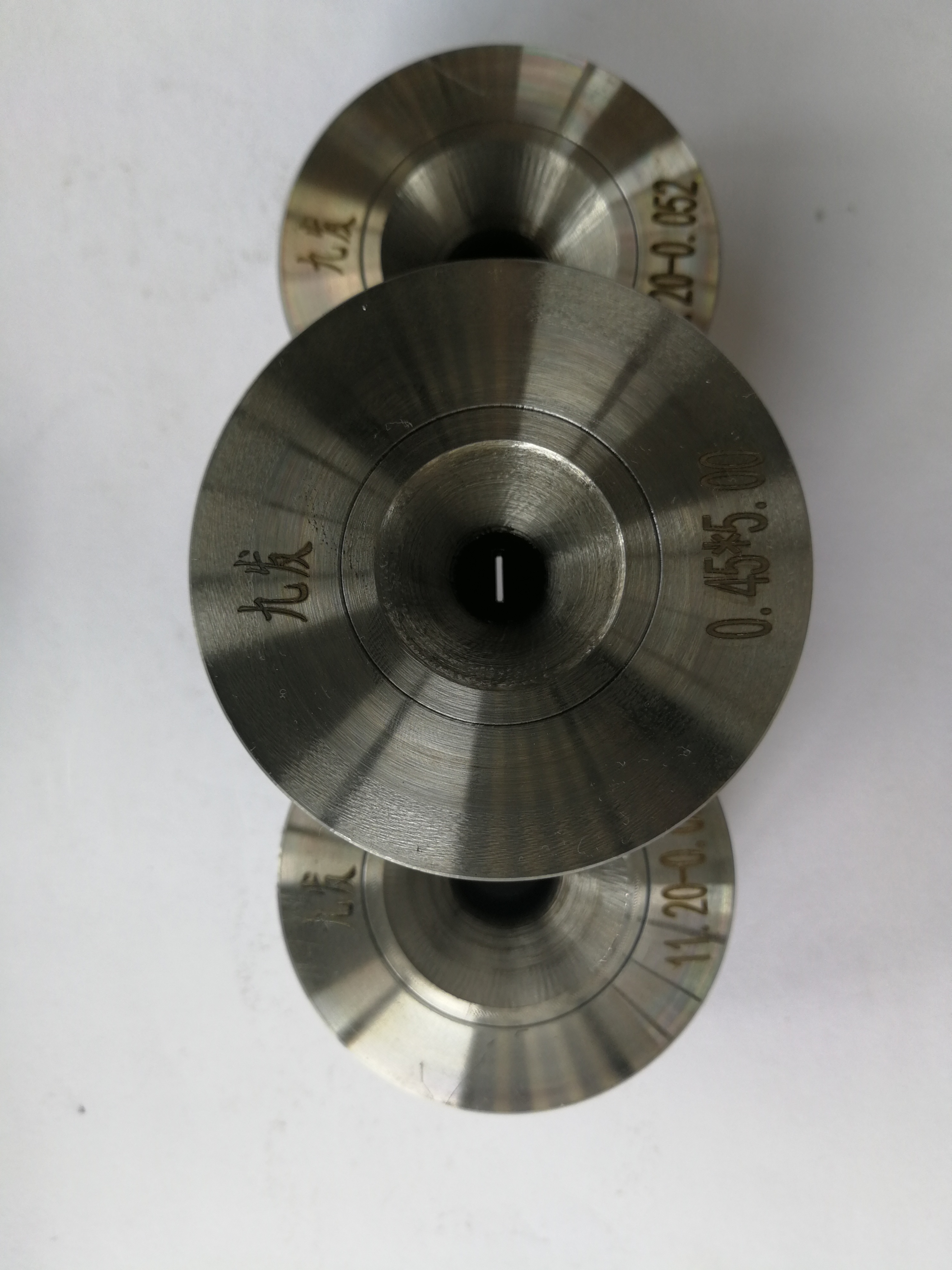山东钨钢异型拉丝模具厂家